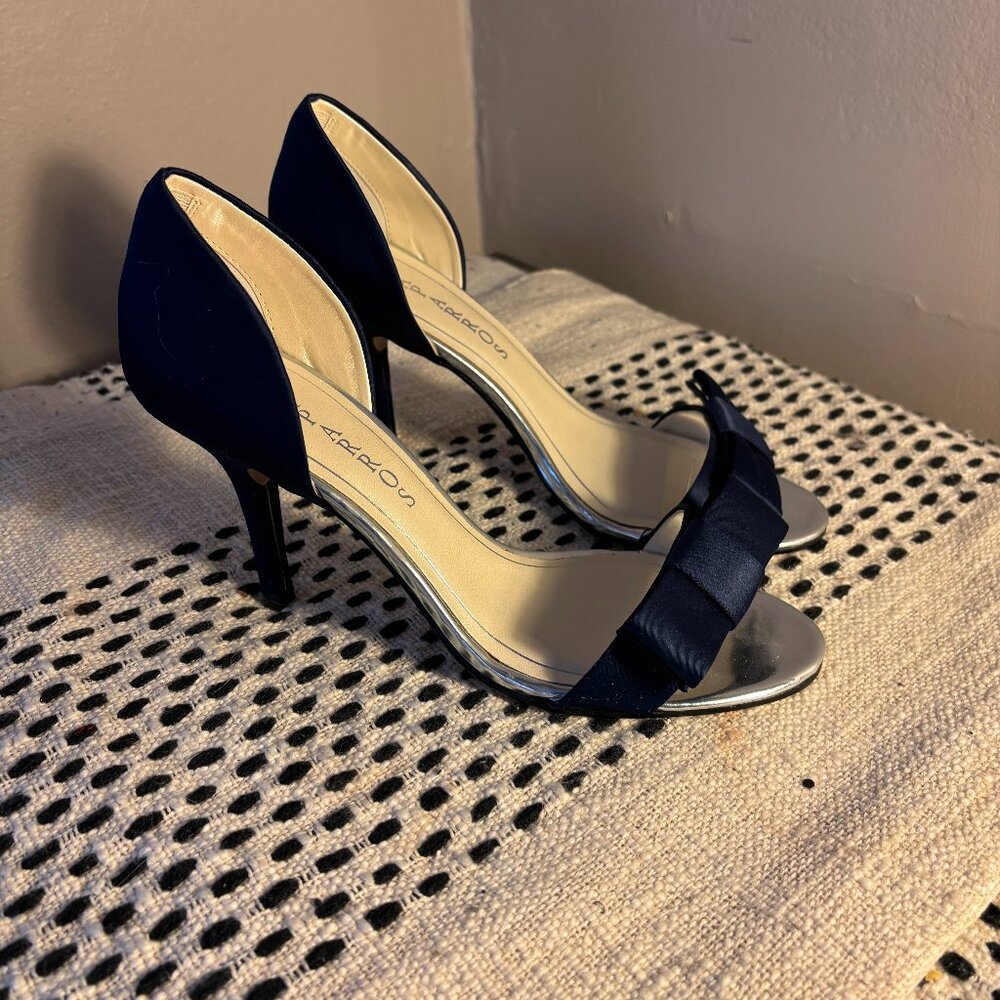 Navy Blue caparros Heels size 8.5